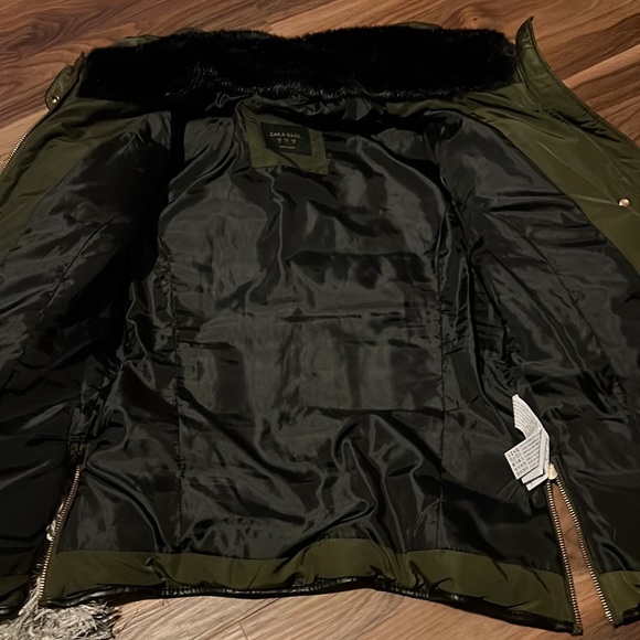 Zara Puffer Jacket - Picture 2 of 5